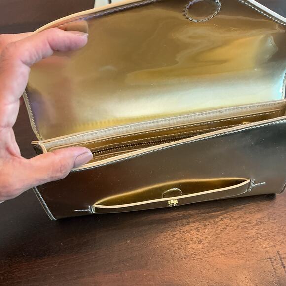 New TORY BURCH Kira Gold Metallic Leather Envelope Clutch Evening Handbag - Picture 14 of 16